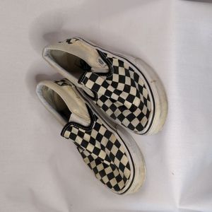 Vans Men's 5.5 Women's 7 checkered slip on shoes